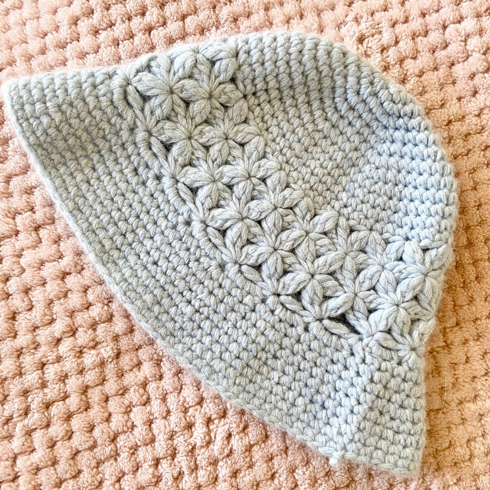 Ralph Lauren light blue wool crochet hat